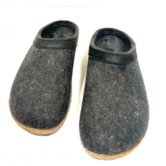 Haflinger Dark Gray Wool Clogs - Picture 1 of 4